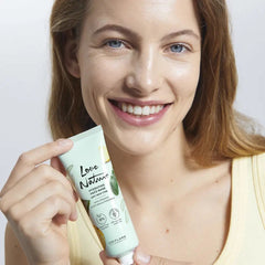Hydrating Face Mask with Organic Aloe Vera & Pineapple